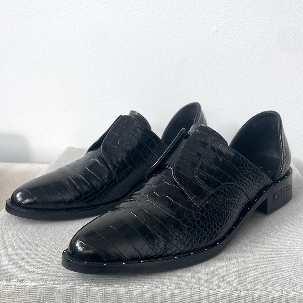 Freda Salvador
Women's Black Leather Croc Embossed D'Orsay Loafers size 8